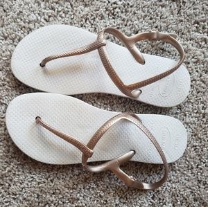 Havaianas Shoes - Havaianas Freedom Sandals Rose gold size 6 Havaianas Shoes - Havaianas Freedom Sandals Rose gold size 6